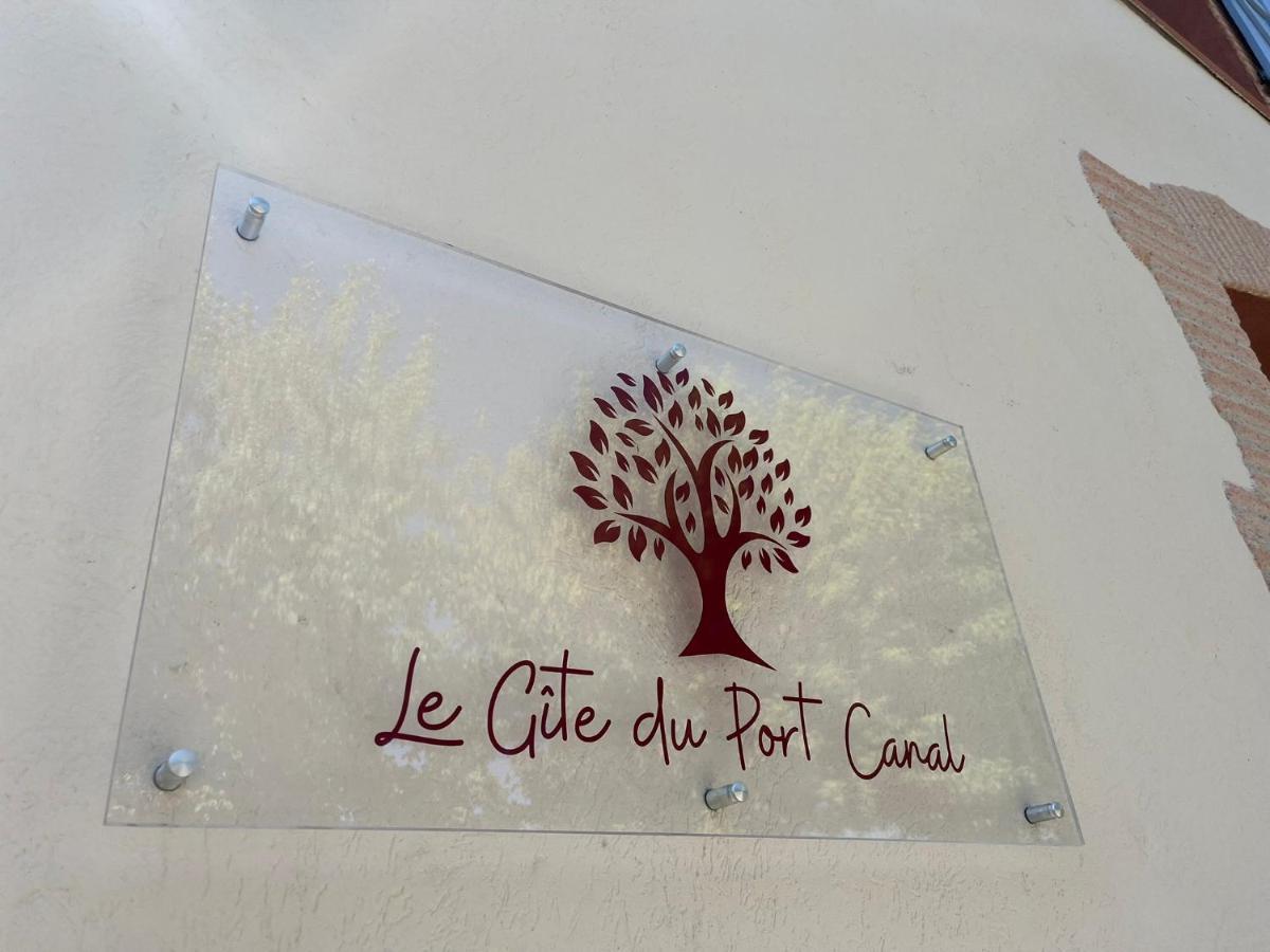 Le Gite Du Port Canal Moissac Exteriör bild
